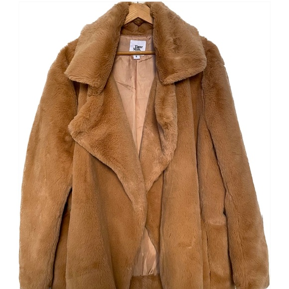 ❌SOLD❌Tiger Mist Faux Fur Coat 🤎NWOT - Picture 2 of 10